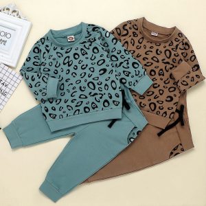 Kids Clothes Set Cartoon Print Baby Boy Girl Clothing Infant Baby Girl Boy Leopard Print T-shirt Sweater Coat Tops Pants Outfits